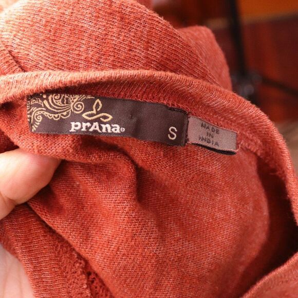 Prana | Long Sleeve‎ Top Small - Picture 5 of 6